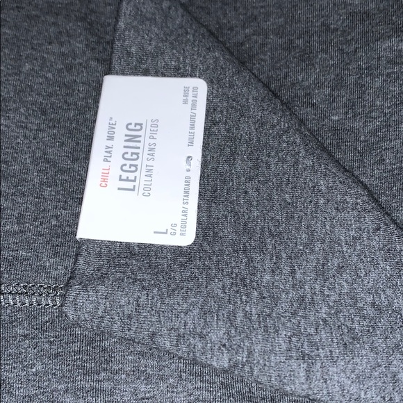 NWT High-rise leggings - Picture 3 of 3